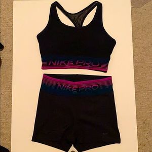 Nike pro sports bra and spandex set